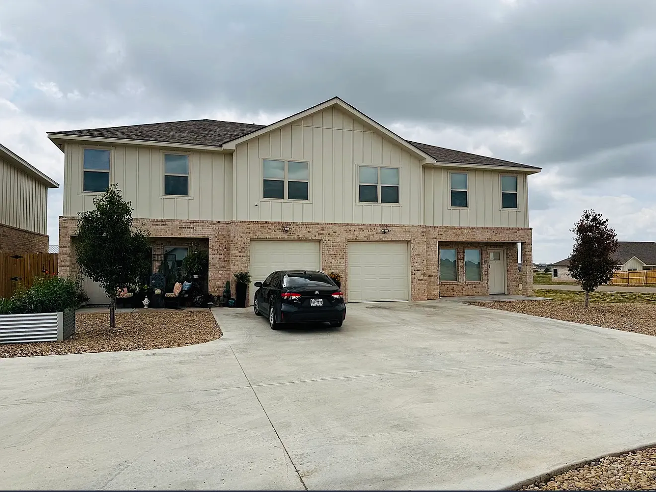 9177 Redbud Rd — Photo 2