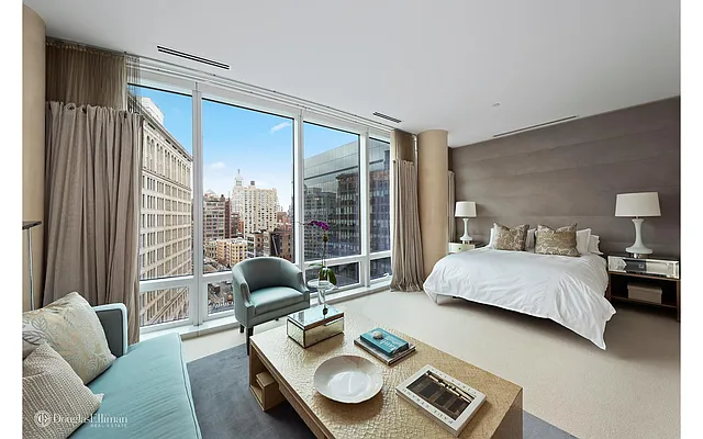 Sold by Douglas Elliman | media 20