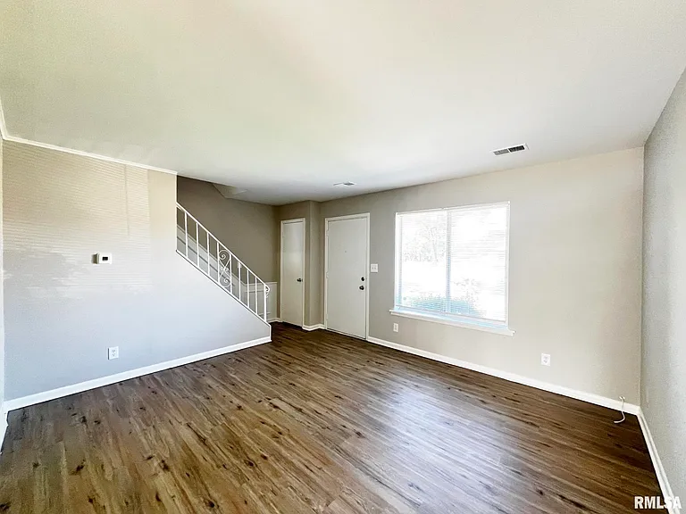 4022 N Westport Ct — Photo 5