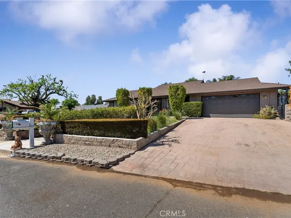 5451 Colt Ln, Riverside, CA 92509