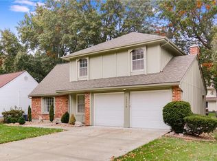 12318 W 102nd St, Lenexa, KS 66215