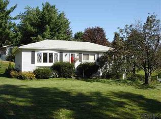 7 Plum Rd, Troy, NY 12180