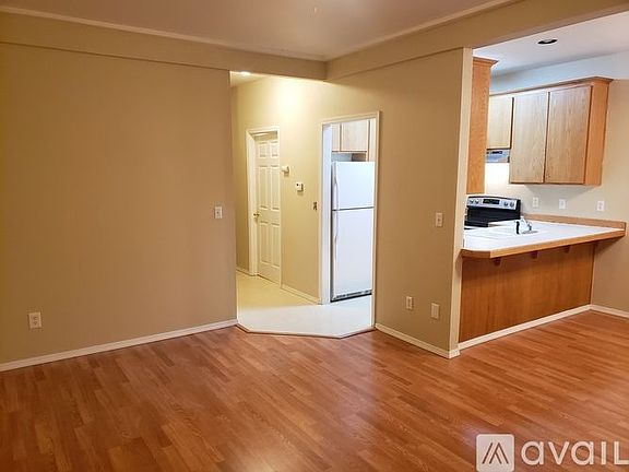 3rd image of 1137 Maple St #1125MAPLE
