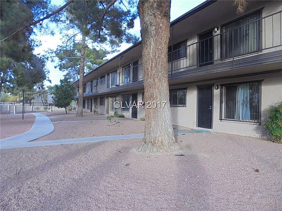 3rd image of 555 N Royal Crest Cir #27