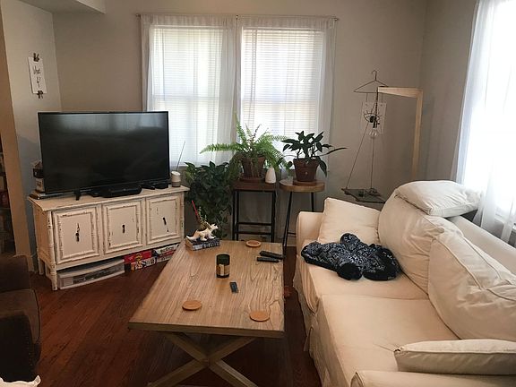 4th image of 63 Reid St APT A