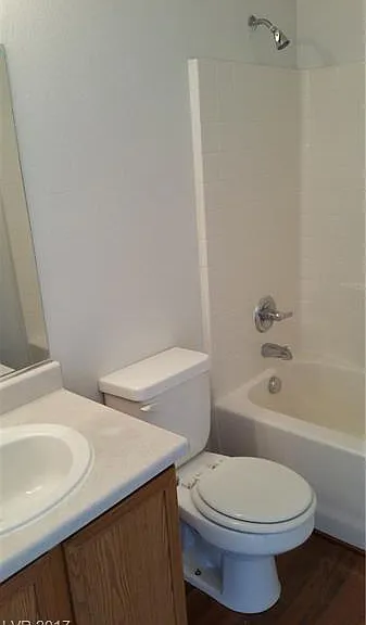 2398 El Valle St — Photo 12