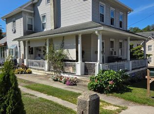 32 Messinger St, Bangor, PA 18013