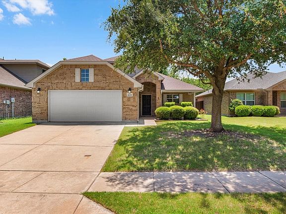 2nd image of 4604 Fern Valley Dr