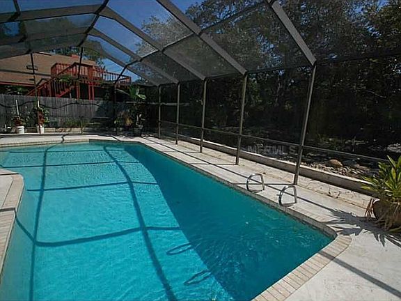 4th image of 2817 Gloria Ct