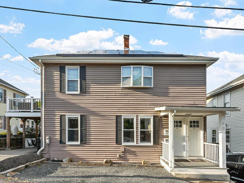 11 Town Hill St #1