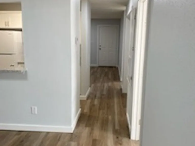 203 Maler Rd — Photo 8