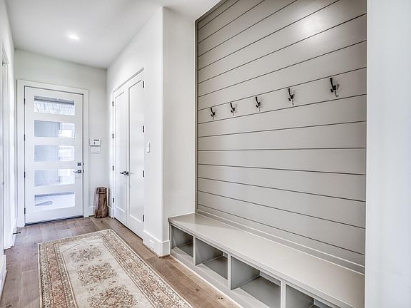 4th image of 4961 Hartfield Rd