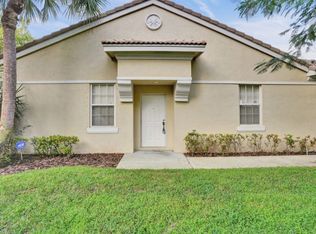 3100 Enclave Way, Lauderhill, FL 33319