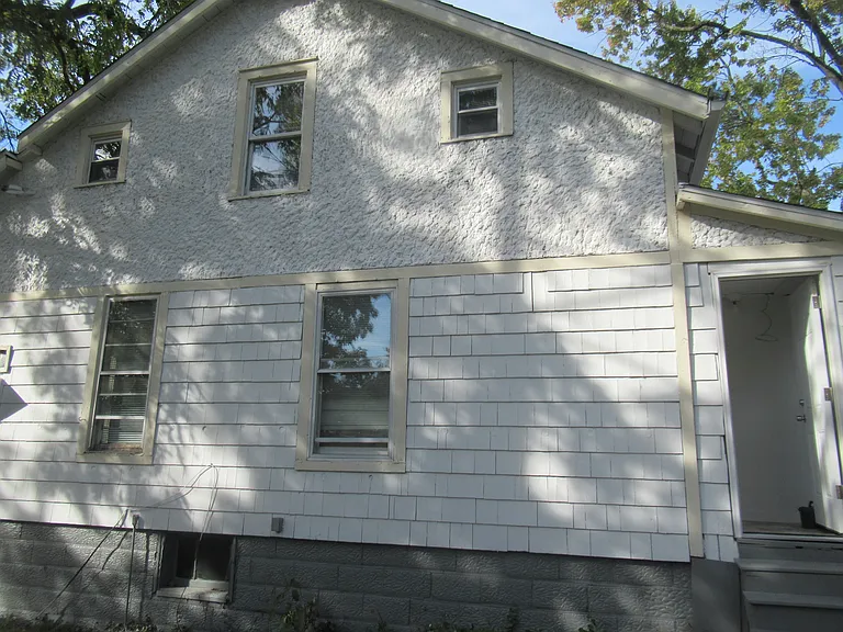 14 Elm St — Photo 4