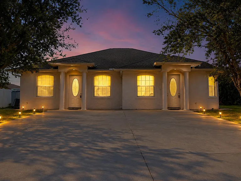 12113 Capilla Ln #A — Photo 5