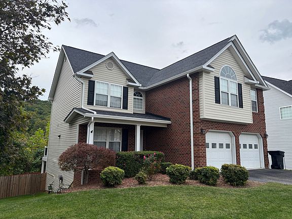 2nd image of 4465 Olyvia Pl