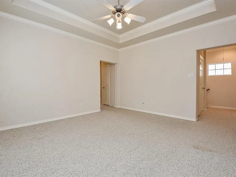 3206 Holly Crossing Dr — Photo 19
