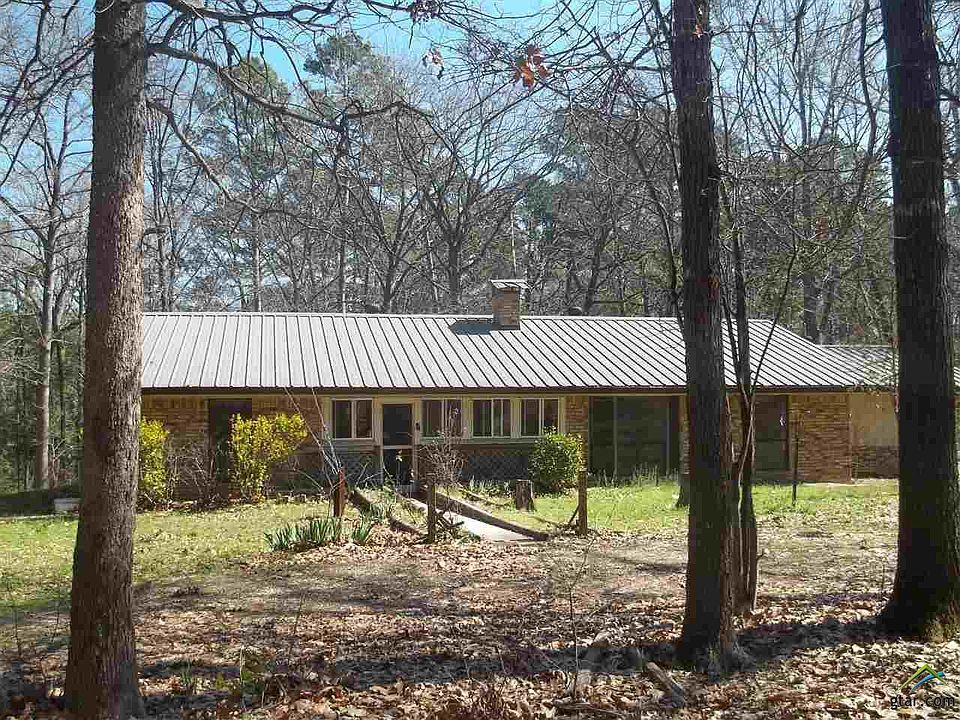 1st image of 824 County Road 2620