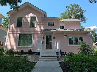 607 Washington St, Valparaiso, IN 46383