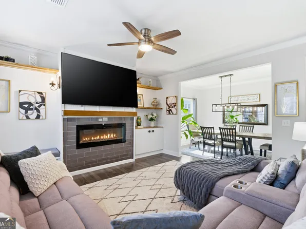 97 Brookstone Ct, Acworth, GA 30101