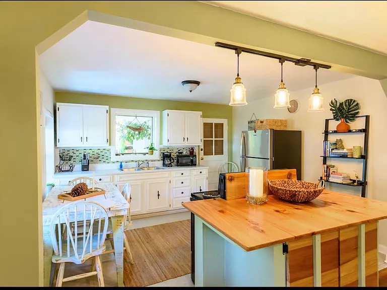 203 Christian Creek Rd — Photo 16