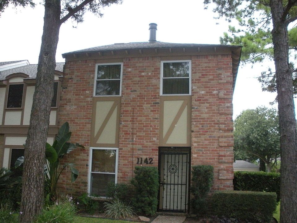 Corner Town Home