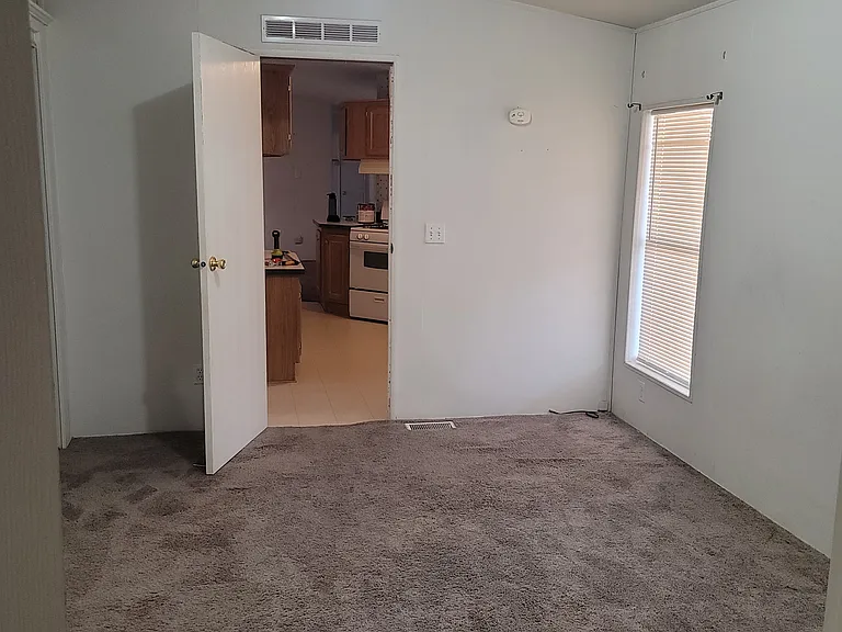 2450 E Hobson Way #7 — Photo 8