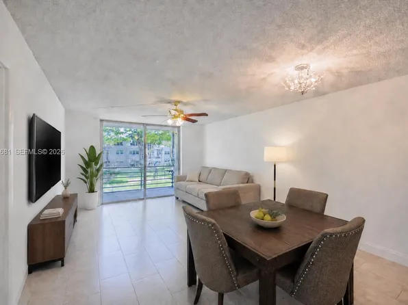 9100 Lime Bay Blvd APT 209, Tamarac, FL 33321