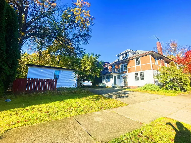140 Edgerton Rd — Photo 45