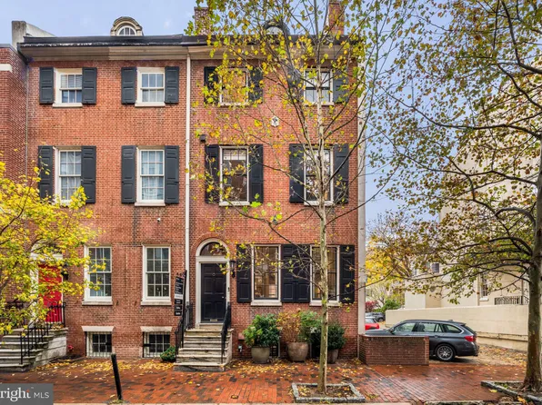 264 S 9th St, Philadelphia, PA 19107