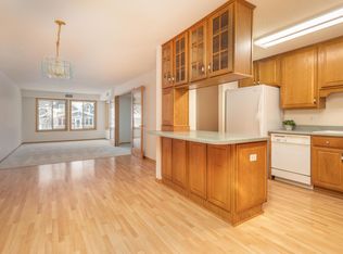 912 Hawthorne St UNIT 105, Alexandria, MN 56308