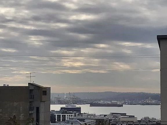 Gorgeous view of the shipping lanes from the patio. 