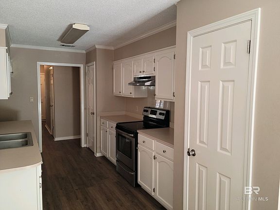 4th image of 459 Ridgewood Dr