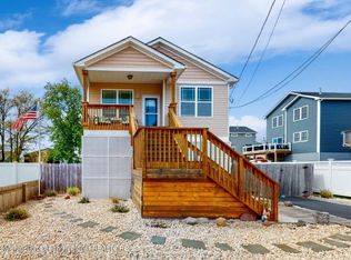 203 Raritan St, Keyport, NJ 07735