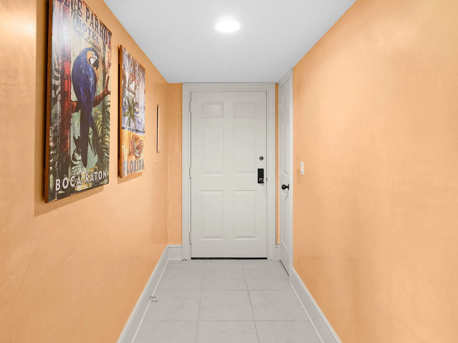 2636 Ocean Dr — Photo 4