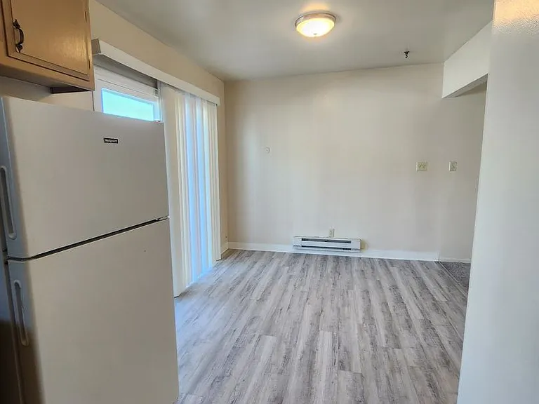 350 - 2905 Old Almaden Rd — Photo 8
