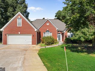 1000 Georgian Hills Dr, Lawrenceville, GA 30045