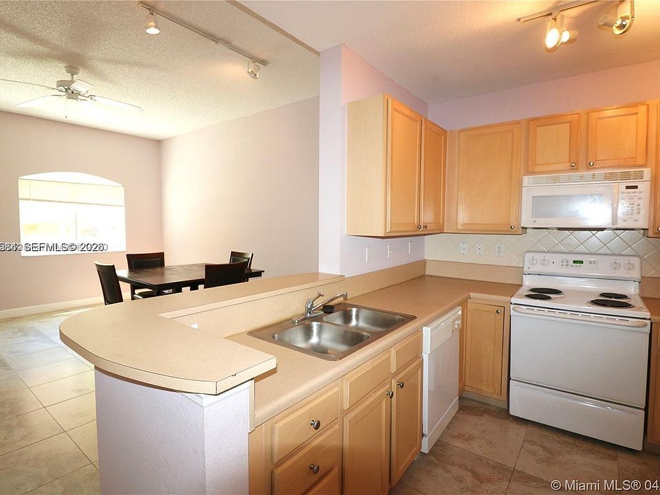 1st image of 6001 SW 70th St APT 117