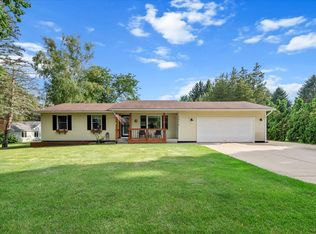1878 Rogue River Rd NE, Belmont, MI 49306
