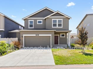 7945 Ranchland Ln, West Richland, WA 99353