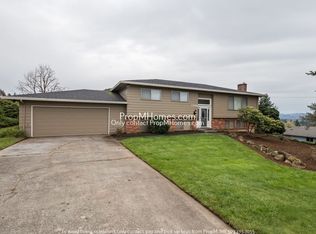 11798 SE Valley View Ter, Happy Valley, OR 97086