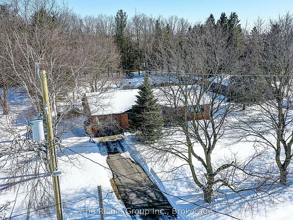 3rd image of 17 Travelled Rd