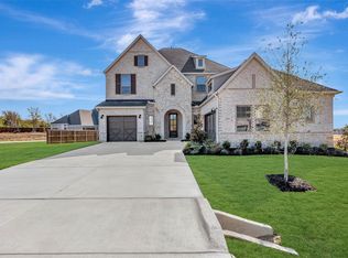 2218 Village Trl, Lakewood Village, TX 75068