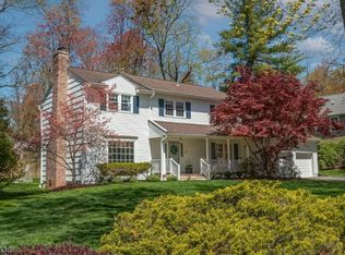 15 Wynwood Rd, Chatham, NJ 07928