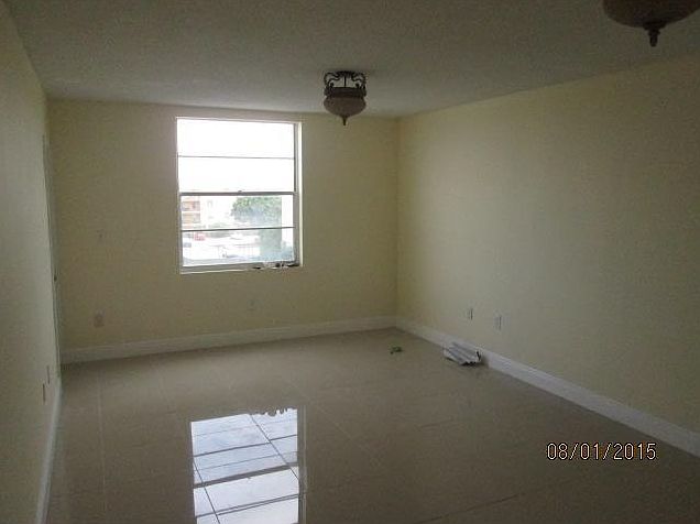 1st image of 5625 W 20th Ave APT 410