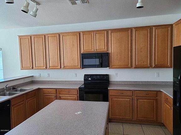 5th image of 14757 N 159th Dr