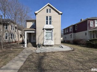 1212 N Sheridan Rd, Peoria, IL 61606