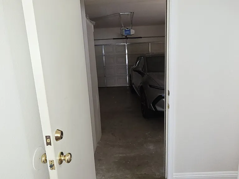 8248 Red Hill Country Club Dr — Photo 21