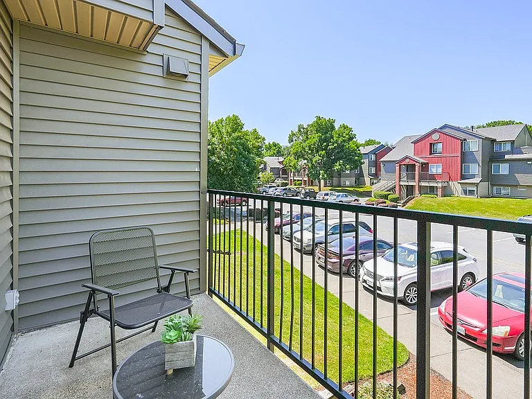 3225 Kinsrow Ave - WEB-19 (1)
