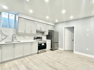 51 Morley Cres #2, Whitby, ON L1R0P1